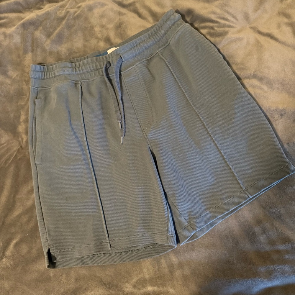 Men's Blue Casual Shorts old Navy size s